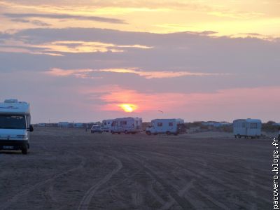 Coucher de soleil sur la plage de Piemanson